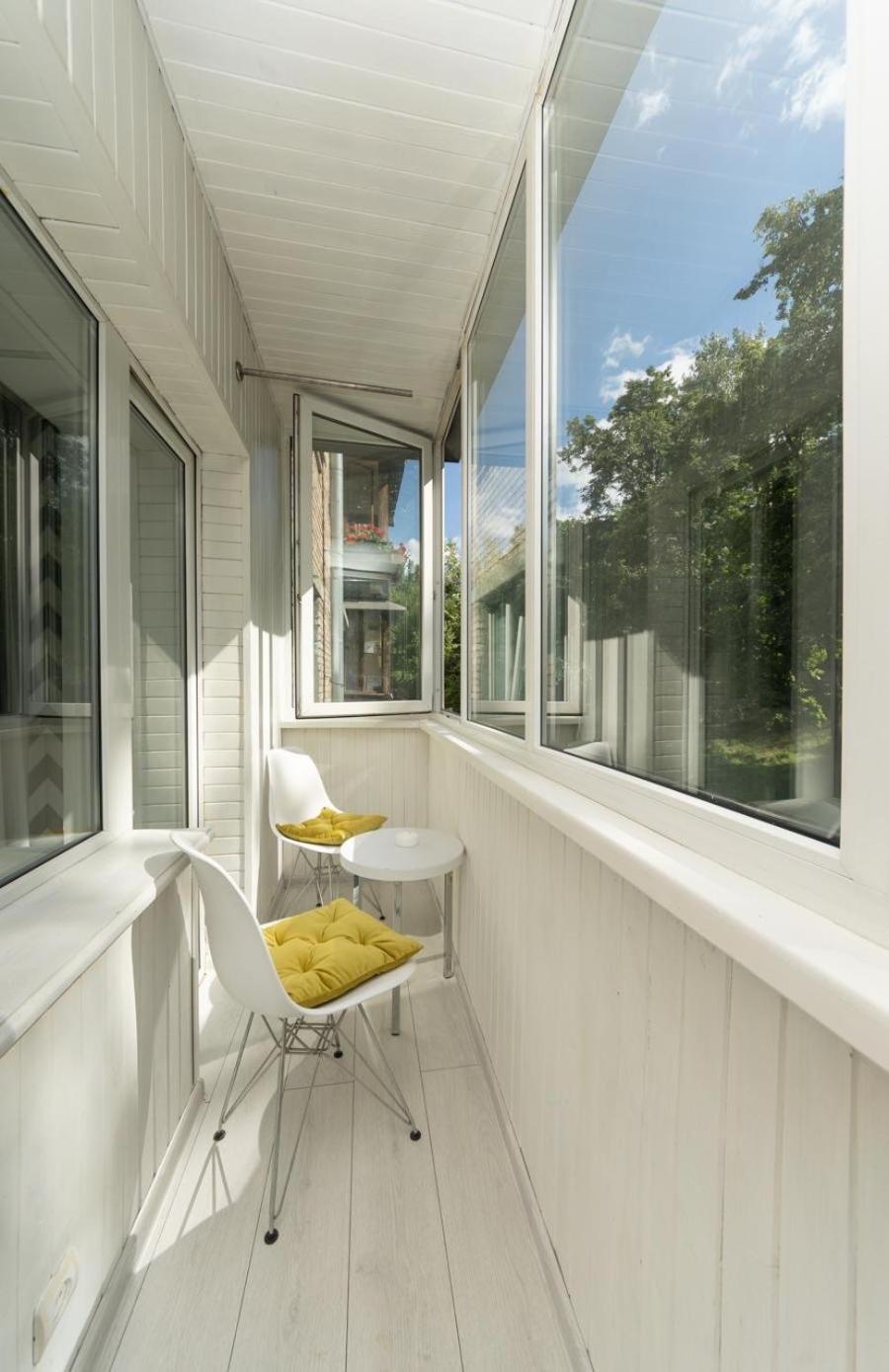 Flat 24 On Lesi Ukrainki 12 With 1 Bedroom Kyjev Exteriér fotografie